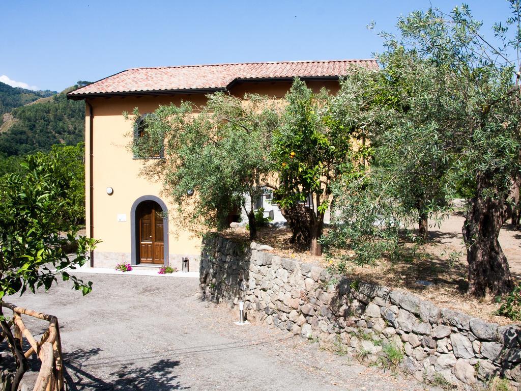 Hotel La Porta Delle Gole Motta Camastra Zewnętrze zdjęcie