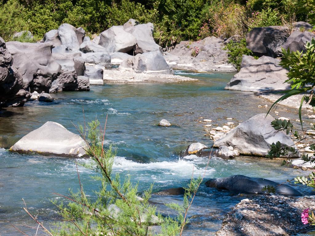Hotel La Porta Delle Gole Motta Camastra Zewnętrze zdjęcie