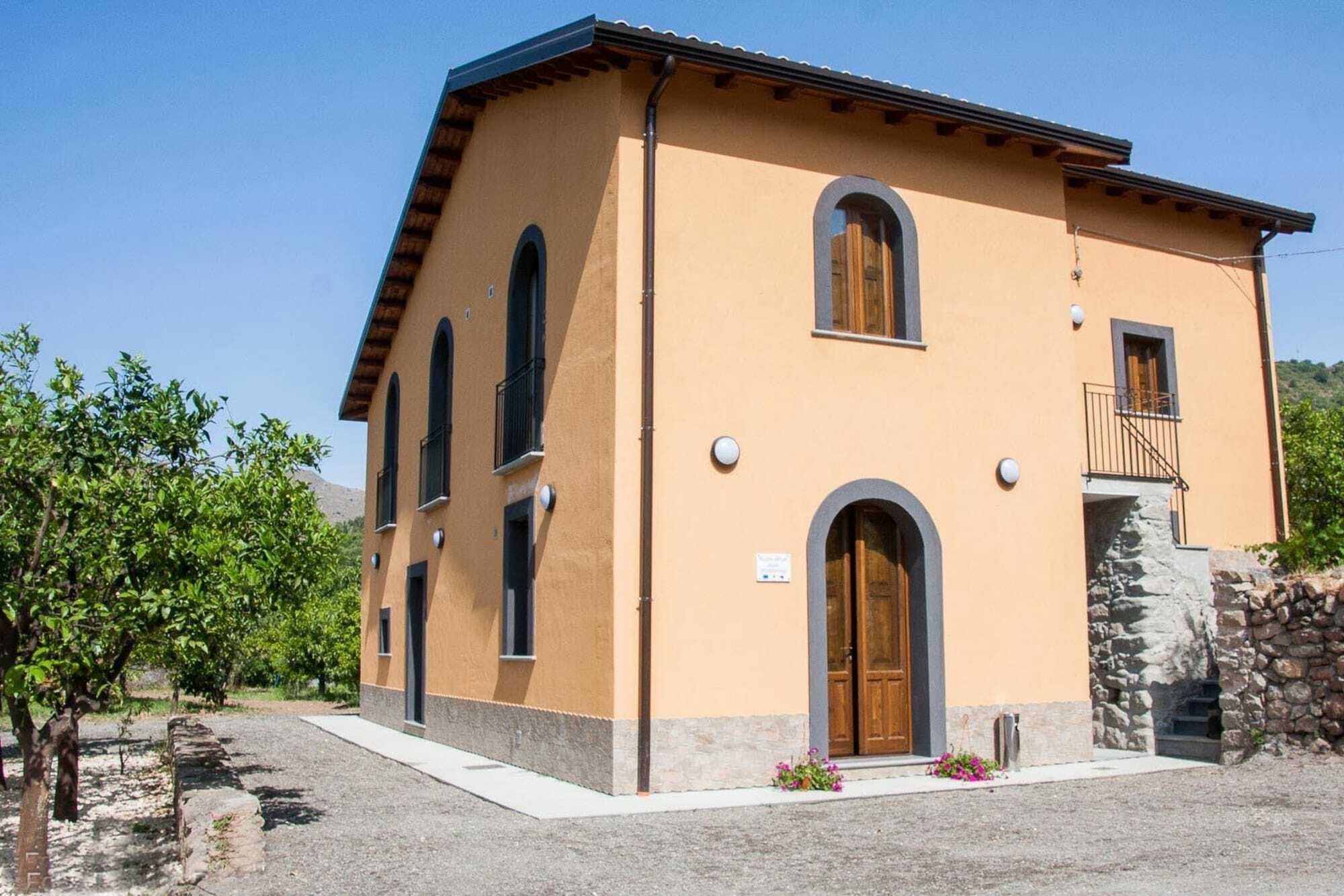 Hotel La Porta Delle Gole Motta Camastra Zewnętrze zdjęcie